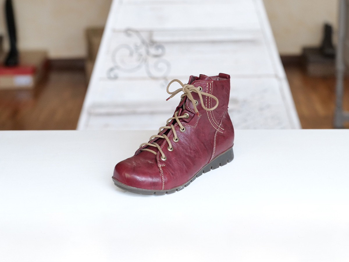 Think Menscha chaussure montante rosso