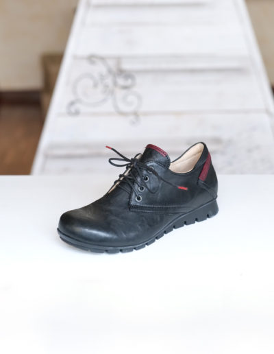 Think Denk chaussure noire